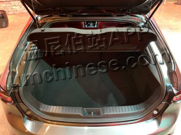 used-2020-mazda-mazda3-__-rare-stealth-gray-__-premium-pkg-sport-gt-awd-!!-1640389975 (9).jpg