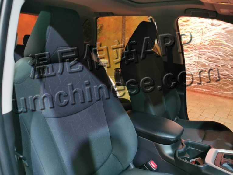 used-2019-toyota-rav4-xle-awd-htd-wheel-seats-sroof-adaptive-cruise-!-1644526517 (6).jpg